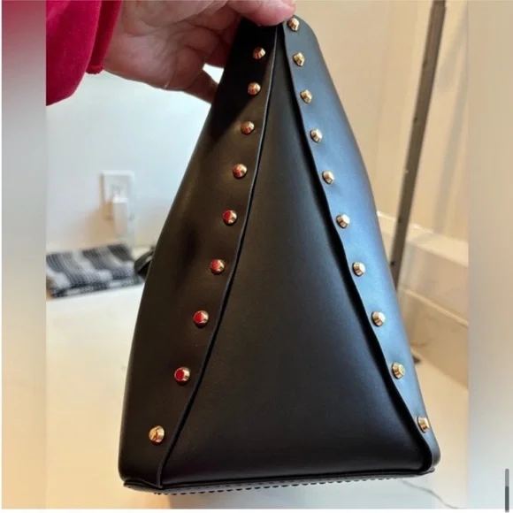 Michael Kors Manhattan Tote Shoulder Bag Black Leather Gold Studs New With Tags Bags